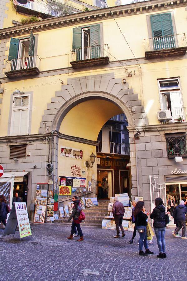 Appartement Chiaia Naples